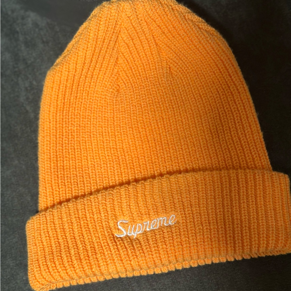 Supreme authentic beanie